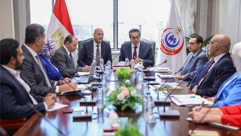 وزير الصحة يبحث سبل تطوير التدريب الطبي المهني