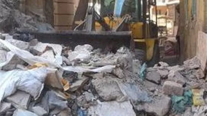 رفع 140 طن انقاض ومخلفات من شوارع غرب الإسكندرية