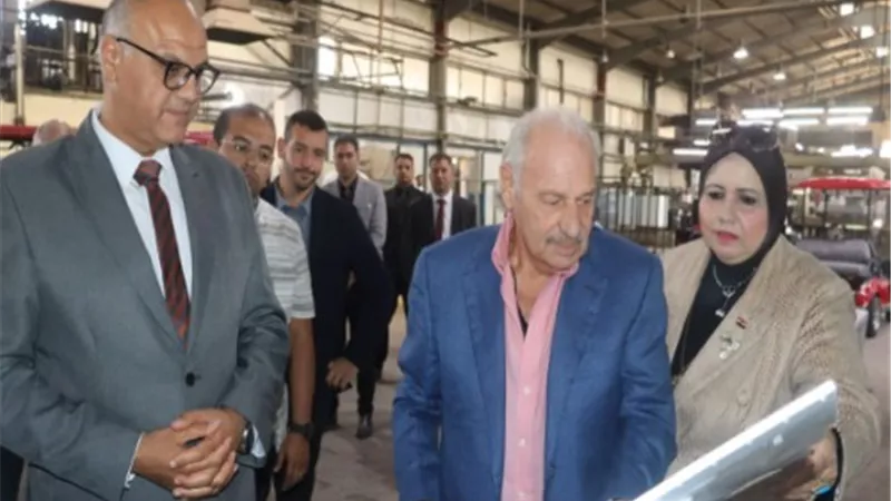محافظ القليوبية: الدولة حريصة على تقديم التيسيرات بشأن جذب المستثمرين