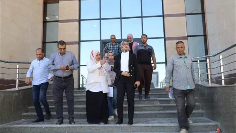 نائب محافظ الوادي الجديد تلتقي وفدي 