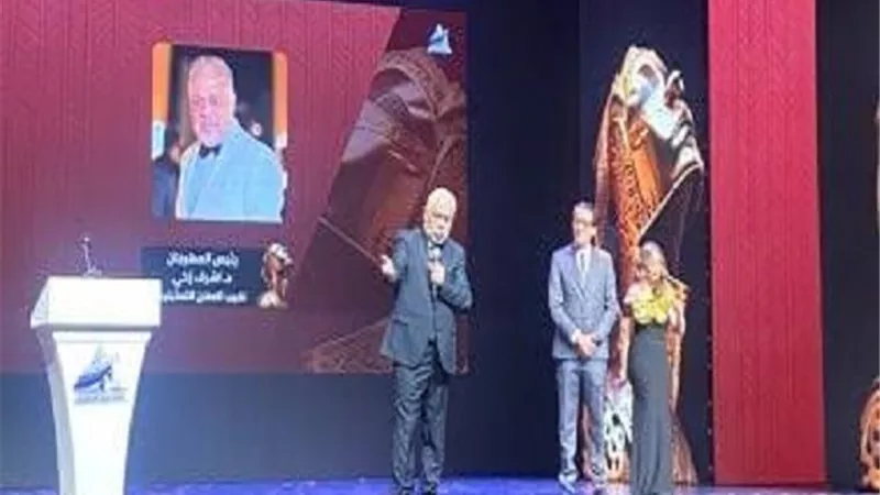 أشرف زكي: مهرجان النقابة مكسب للحركة المسرحية