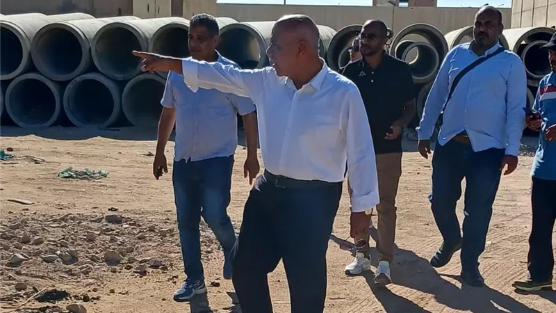 رئيس شركة مياه البحر الاحمر يتفقد عدد من مواقع الشركة