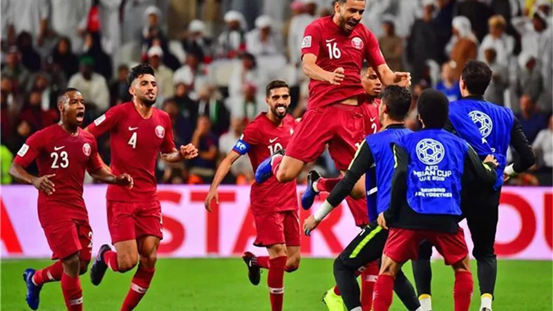 قطر تعمق جراح قرجيكستان بثلاثية في تصفيات المونديال - شاهد