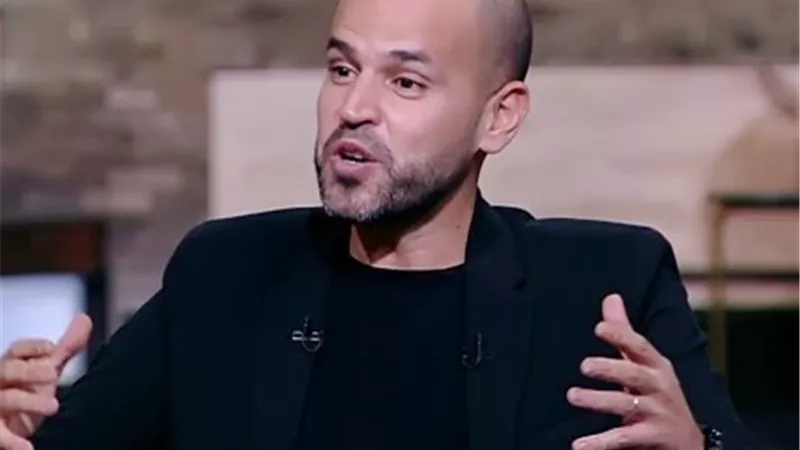 أبو يعلن تأجيل طرح أحدث أغانية تضامناً مع لبنان