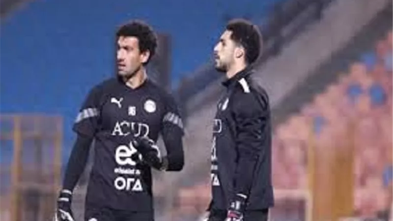 شوبير وعواد وكوكا على دكة بدلاء منتخب مصر فى مباراة موريتانيا