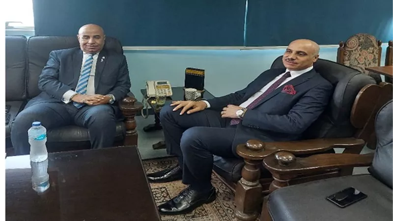 وصول نائب رئيس اتحاد الجاليات بالسعودية الى دار التحرير لحضور تدشين كتاب الجمهورية