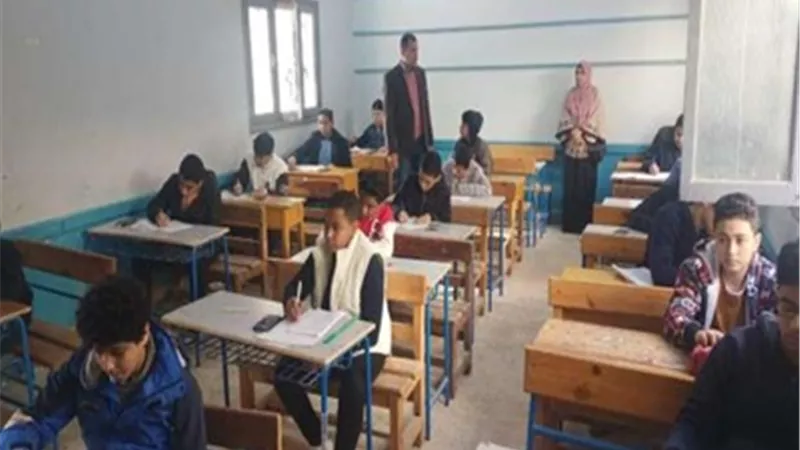 رابط وطريقة تحميل التقييم الأسبوعي للصف الأول الإعدادي