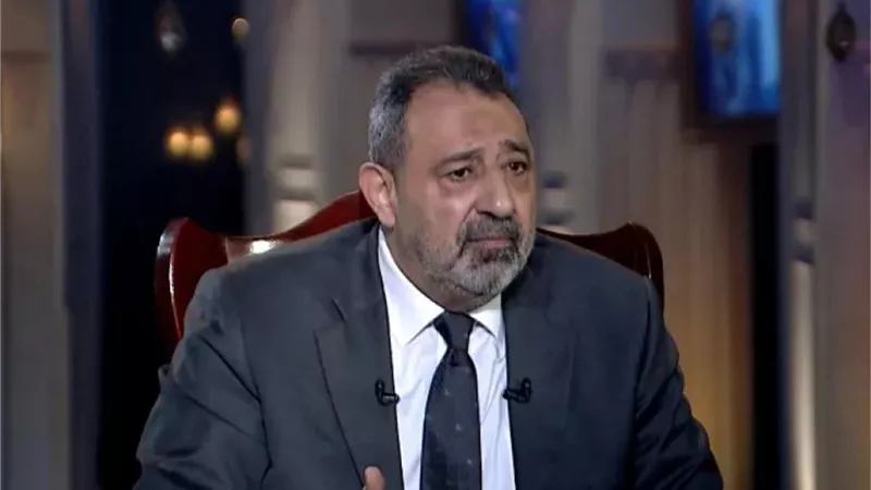 شاهد.. عبدالغني يفتح النار على مجاهد في ملف تذاكر مباريات المنتخب