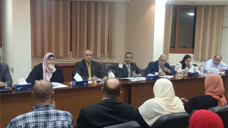 اختبار المتقدمين لوظيفة مدير ووكيل مدرسة بكفرالشيخ