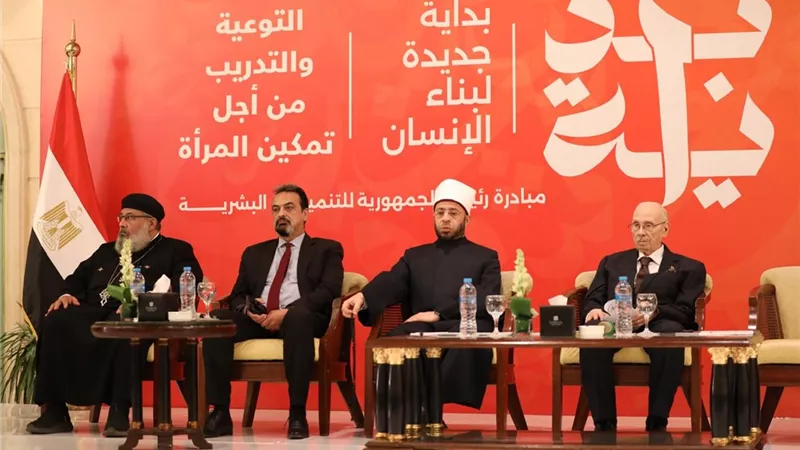 قومي المرأة ينظم ورشة عمل 
