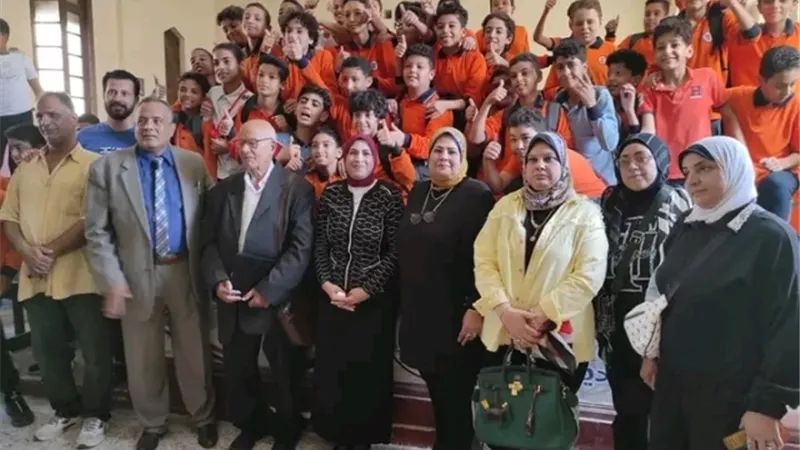 قائد الدفاع الجوى يروى لطلاب ببورسعيد دور الصواريخ فى تحقيق النصر