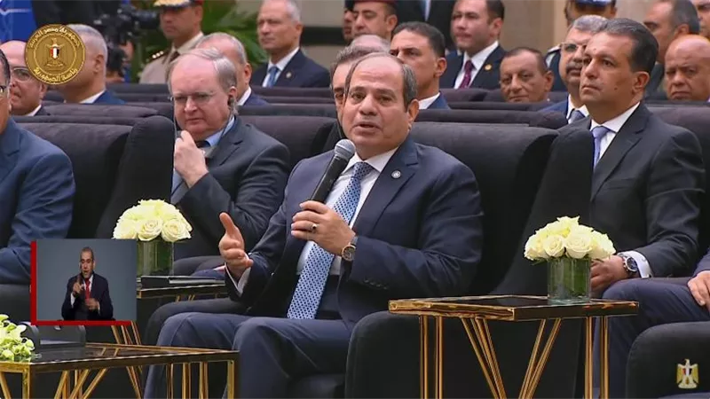 السيسي: الرئيس السادات سبق عصره والزمن رد على خصومه بعد سنوات طويلة