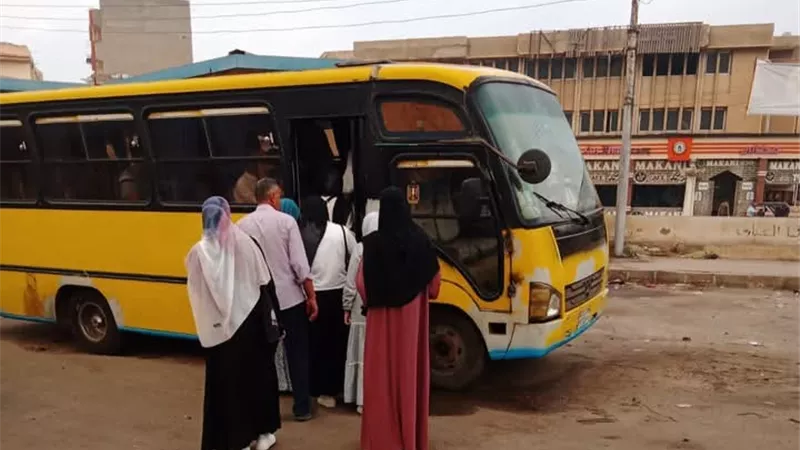 عبد المعطى: ١١٧ سيارة واوتوبيس لنقل الأهالي وطلاب الجامعة
