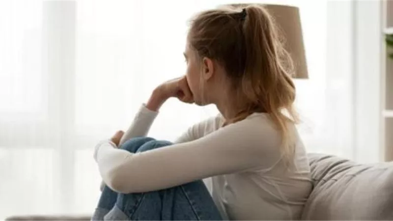 دراسة تحذر: الشعور بالوحدة يزيد من خطر الإصابة بالزهايمر