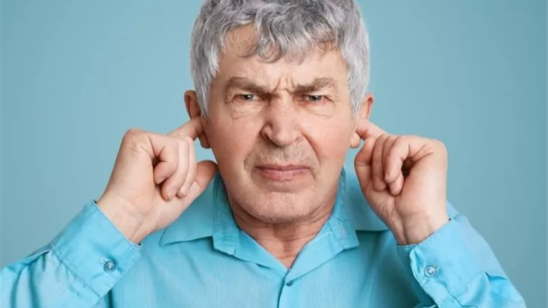 أسباب الغضب المفاجئ عند كبار السن
