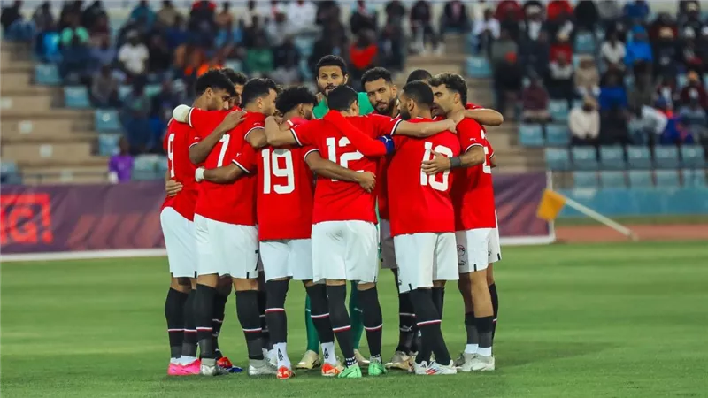 وزير الرياضة يطمئن على بعثة منتخب مصر قبل مواجهة موريتانيا