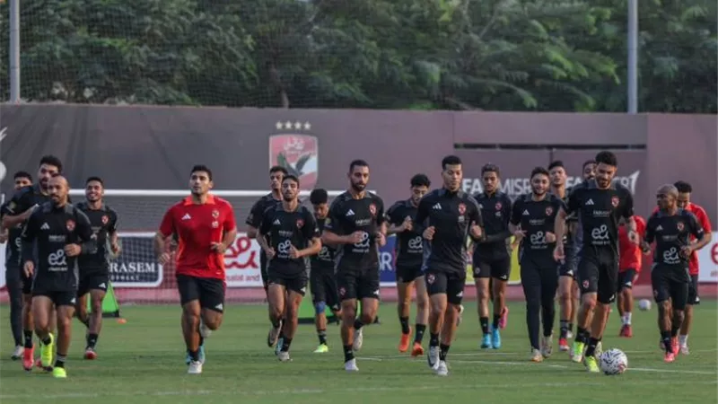 مران الأهلي.. محاضرة لـ كولر وتدريبات خططية استعدادا للسوبر المصرى