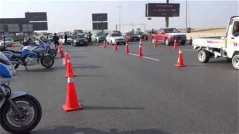 بدء الغلق الكلي لمنزل ومطلع القوس الغربي بالطريق الدائري