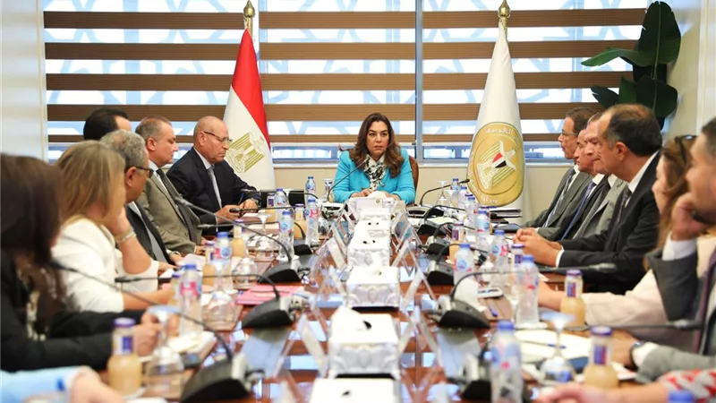 وزيرة التنمية المحلية تتابع التحضيرات الجارية للمنتدي الحضري العالمي