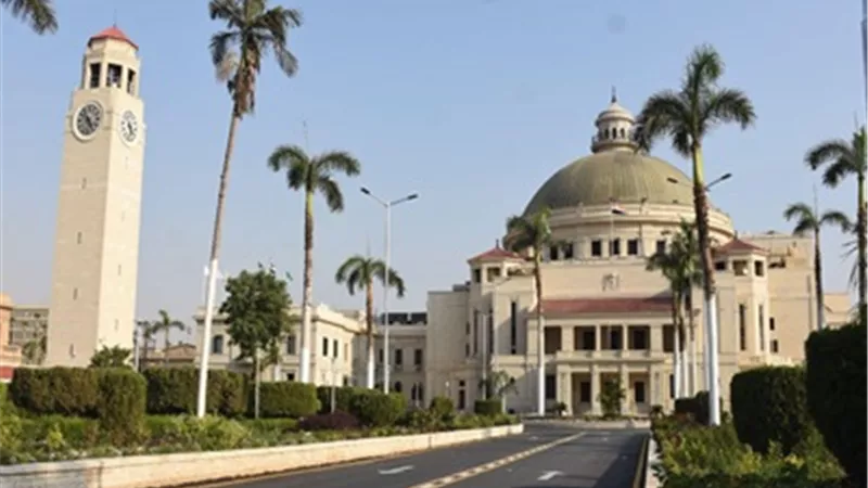 جامعة القاهرة تنعي ببالغ الحزن ضحايا حادث اتوبيس طلاب جامعة الجلالة