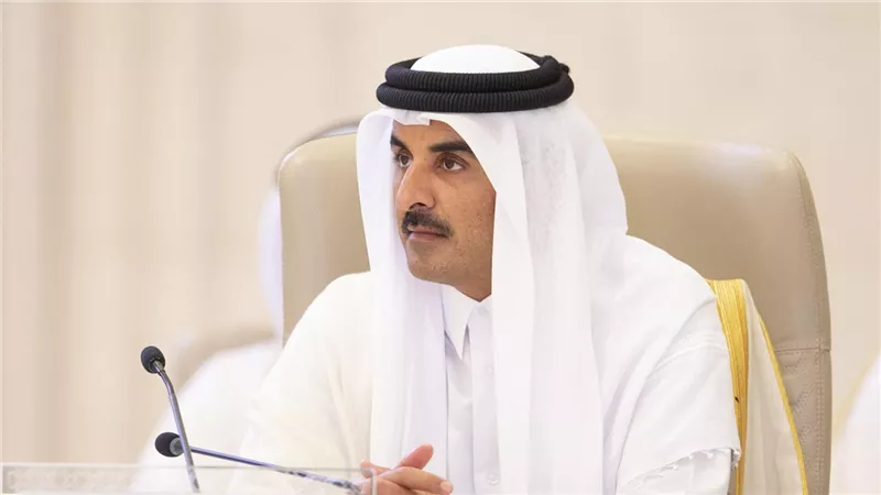 أمير قطر يعلن عن تعديلات دستورية وطرحها للاستفتاء