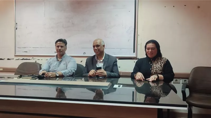 جامعة الفيوم مبادرة (ابدأ مشروعك) ندوة بكلية الحقوق