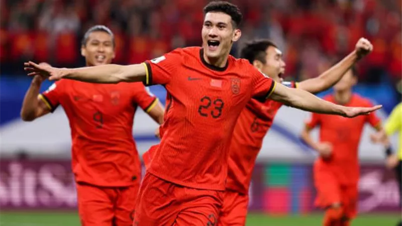 الصين تهزم أندونيسيا بثنائية في تصفيات آسيا لكأس العالم