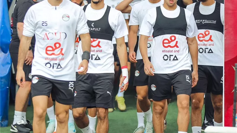 تصفيات كأس الأمم الإفريقية.. دكة بدلاء الفراعنة أمام موريتانيا
