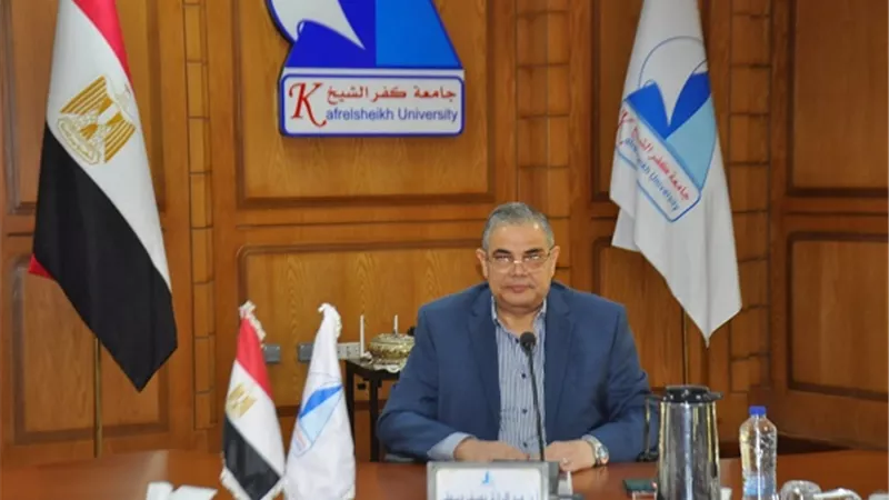 جامعه كفر الشيخ تطلق قافلة بيطرية لقرية (صندلا)