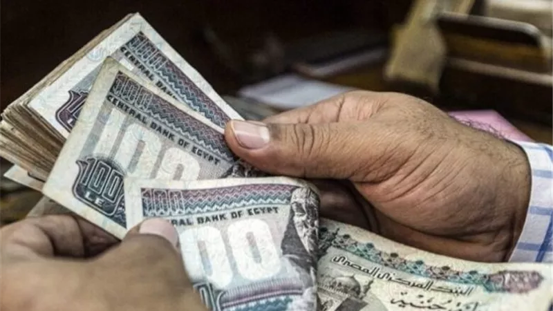 كيف تحصل على عائد أكثر من 6 آلاف جنيه شهريا عبر هذه الشهادة الادخارية؟