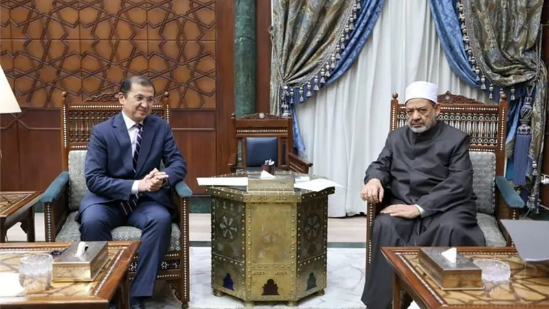 شيخ الأزهر: مستعدون لإنشاء مركزٍ لتعليم اللغة العربية بأوزبكستان