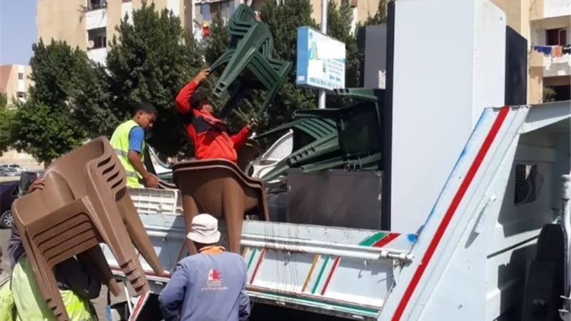 جهاز الشروق يحرر34 محضر للمحلات بالتعاون مع شرطة المرافق.. صور