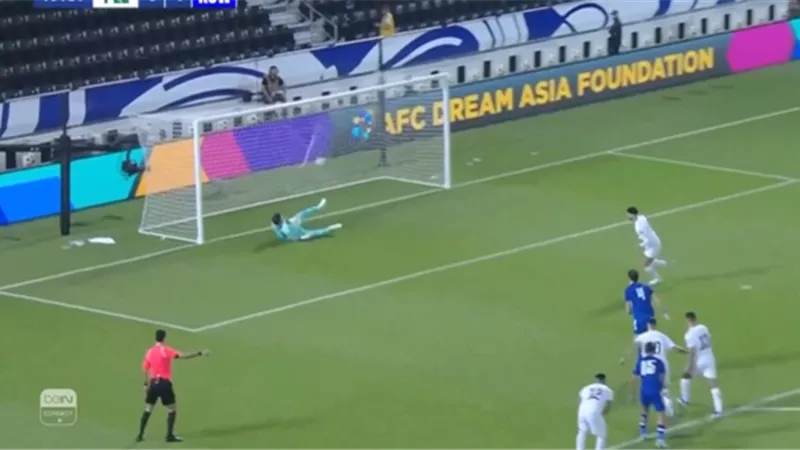 شاهد هدف وسام أبو علي فى مرمى منتخب الكويت