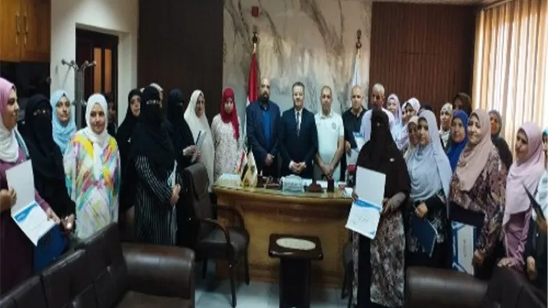 الدكتور عمرو الدخاخني