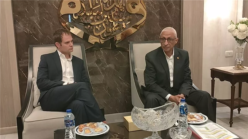 محافظ شمال سيناء يستقبل وزير الدولة البريطاني للشرق الأوسط