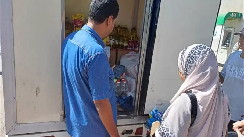 بشرة خير من مجلس أمناء الشروق للمساهمة فى خفض أسعار السلع.. صور