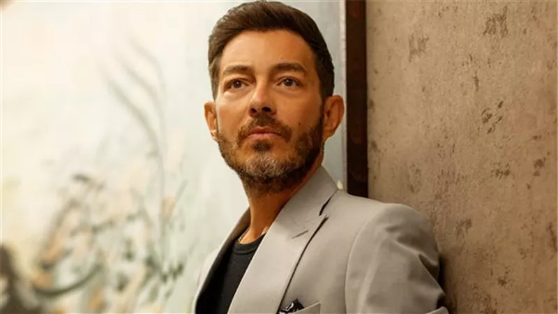 أحمد زاهر يعلن وفاة خالته