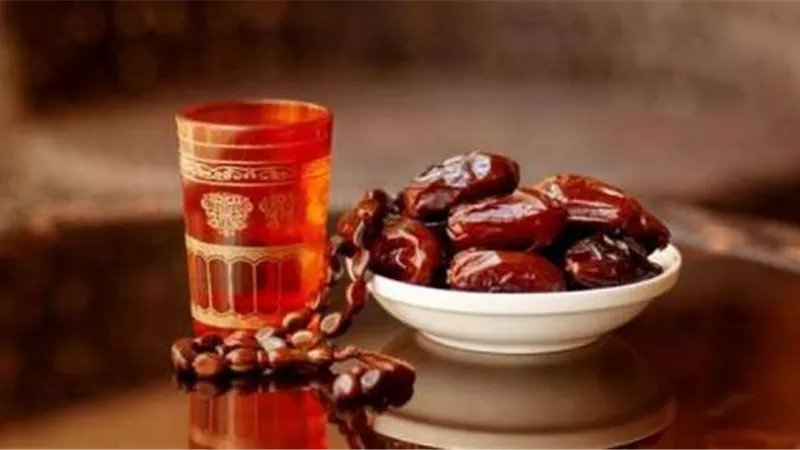 اليوم بدايتها..فهل يجب تبييت النية لصيام الأيام البيض؟
