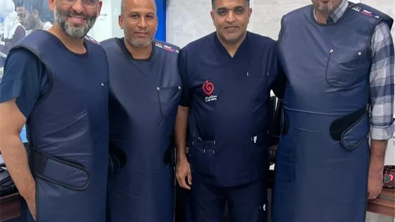 جامعة سوهاج تستضيف خبيراًعالمياً لإجراءعمليات لحالات ضيق الشرايين