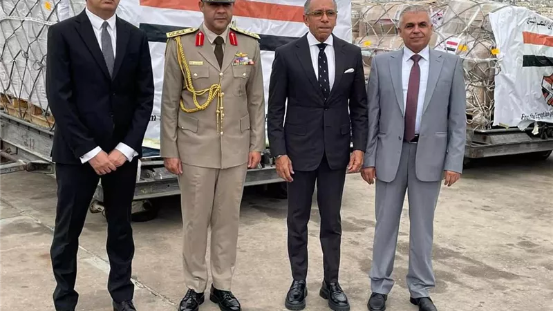 الخارجية: وصول شحنة مساعدات جديدة إلى لبنان وإعادة ٣٠٤ مواطناً