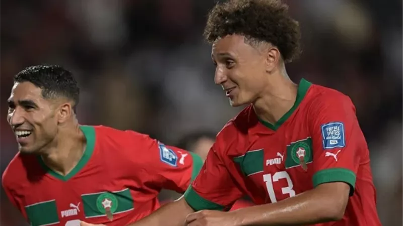 حكيمي وبن صغير ضمن التشكيلة المثالية للجولة الرابعة بتصفيات افريقيا