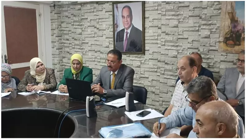 تعليم الجيزة يوجه بعدم السماح بتجول أولياء الأمور داخل المدرسة