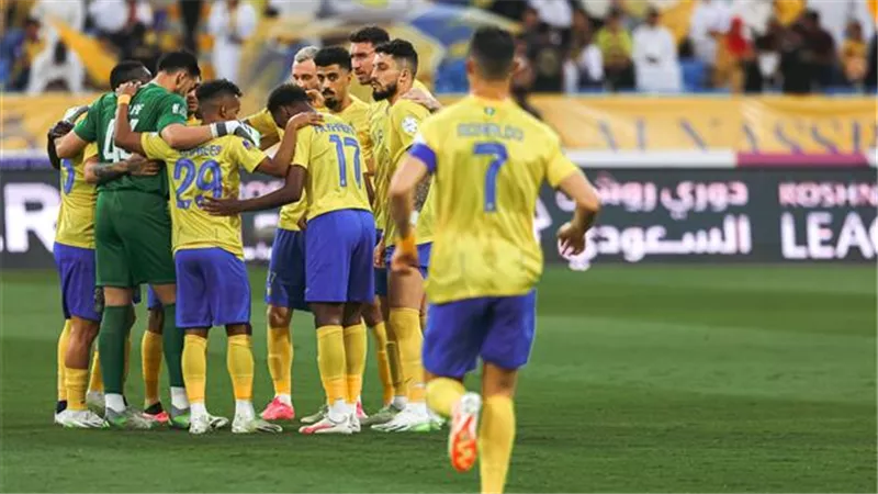 تقارير تكشف مخطط ريال مدريد لضم مدافع النصر السعودي