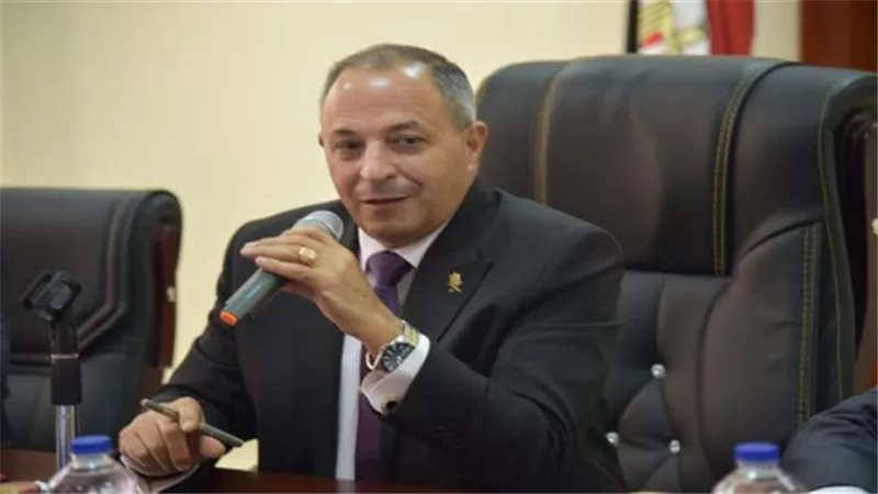 حبشى يعتمد تعريفة الركوب الجديدة ببورسعيد بعد تحريك سعر المحروقات