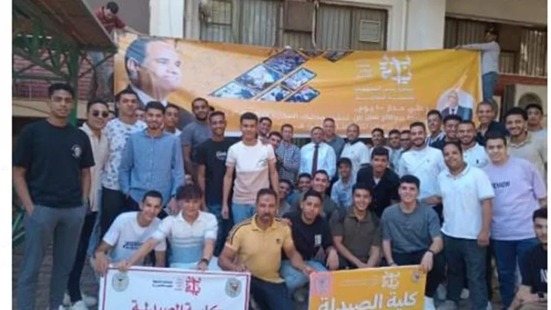 طب سوهاج تنظم حملة لكشف معدل انتشار السمنة والنحافة بين الطلاب