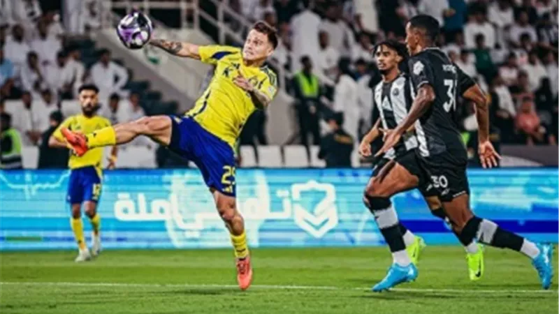 شاهد .. ركلة جزاء للشباب فى الثانية الأخيرة .. وطرد لاعب النصر