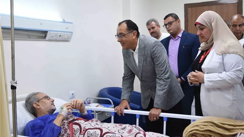 رئيس الوزراء يتفقد مستشفى سمالوط المركزي لمتابعة الخدمات المقدمة