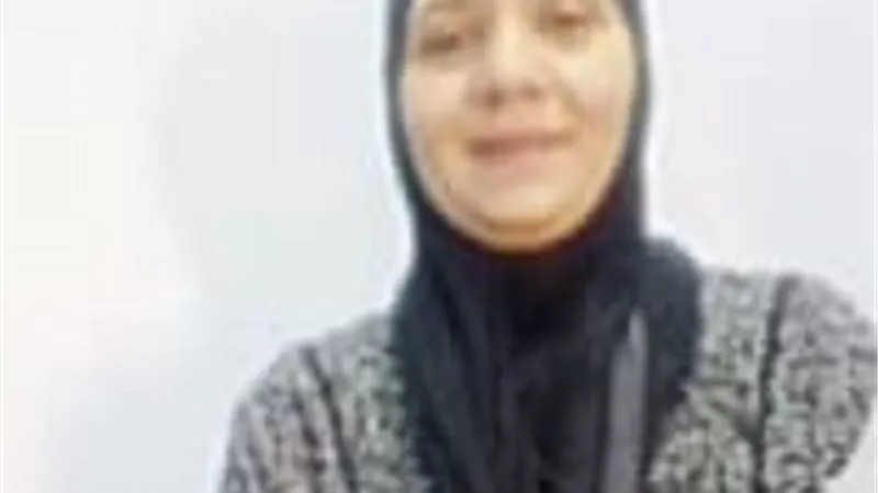 أسماء جمال واجهت الظروف الصعبة ونجحت في تعليم أولادها