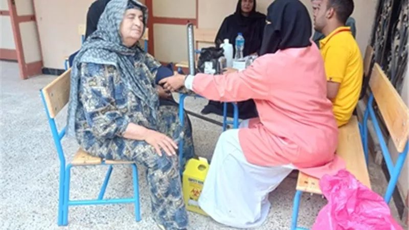 جامعة الزقازيق توجه قافلة طبية توعوية شاملة لقرية بهنيا