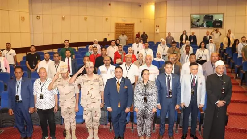 جامعة كفر الشيخ تشارك فى البرنامج الطلابي (قادة الجامعات المصرية)